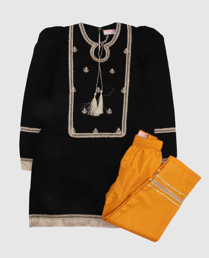 Black Ethnic Set